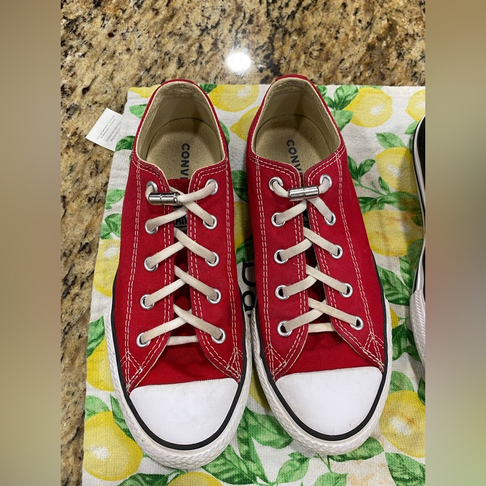 Red Converse